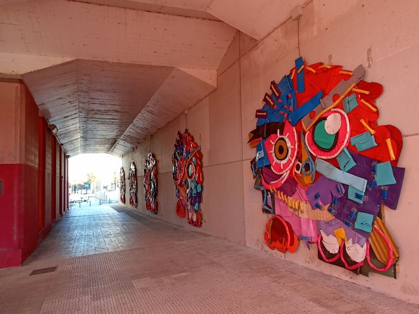 Lisbon: Street Art Tuk Tuk Tour - Convents and palaces: old Lisbon shows up between the murals