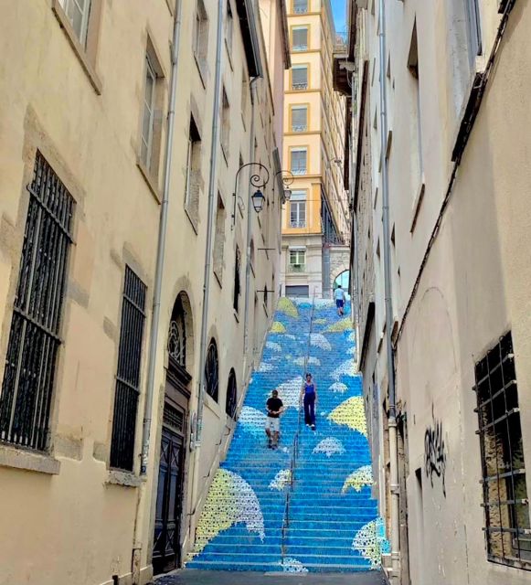 Lyon: Street Art & Street Food Tour - The heart of the walk: Croix-Rousse street culture and the open-air art gallery