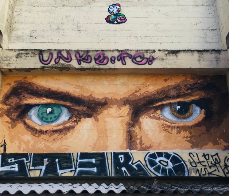 Lyon: Street Art & Street Food Tour - Language support: French and English on the same streets