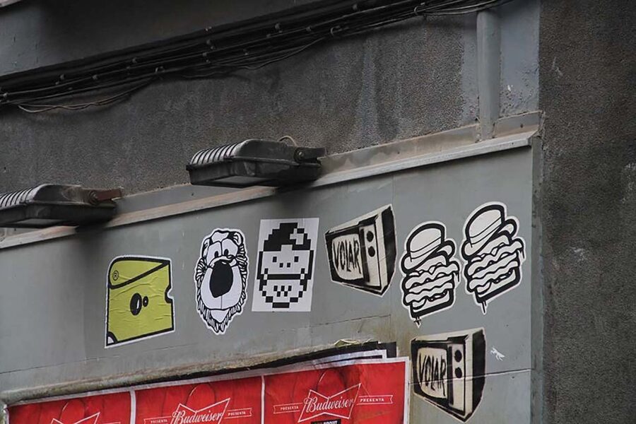 Madrid: Street Art Tour with Local Graffiti Hunter - Lavapiés streets: graffiti you can read, not just admire