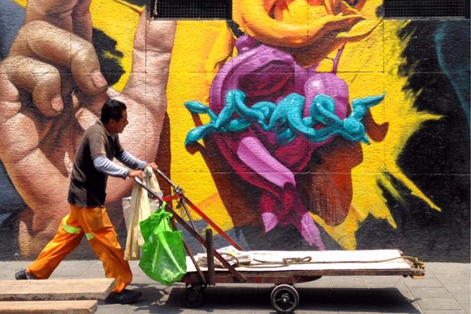 Mexico City Private Street Art Tour - Your Start Point: Selina Centro, Easy to Find and Easy to Return