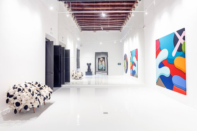Moco Museum Barcelona Admission Ticket - Entering the Collection: A Modern Art Playlist of Big Names
