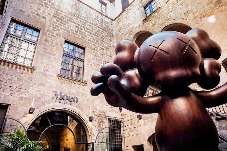 Moco Museum Barcelona Banksy & More - Moco Museum in Palau Cervelló: Modern Art in a Real Old Building