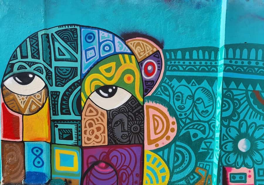 Nairobi: Kibera Street Art Tour with Local Artists - The stop-and-see moments: murals, artist spaces, and the “hidden gem” visit