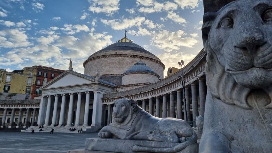 Naples Essentials: Monuments, Local Life & Street Art - Via Toledo and the Toledo Metro Art Station finale