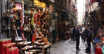 Naples : Spanish Quarter & Maradona Street Art Tour - Quartieri Spagnoli walk: street art, votive shrines, and the downs legend