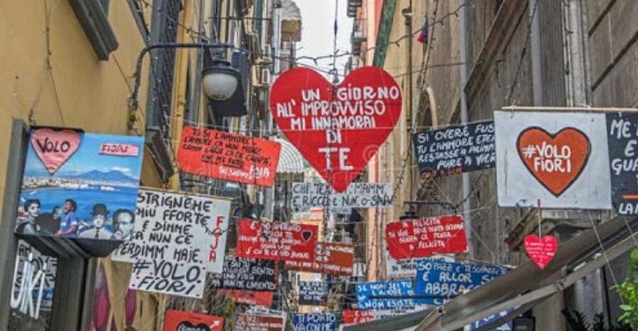 Naples: The Spanish Quarters, Street Art and Local Market - The route makes Naples feel like a real place
