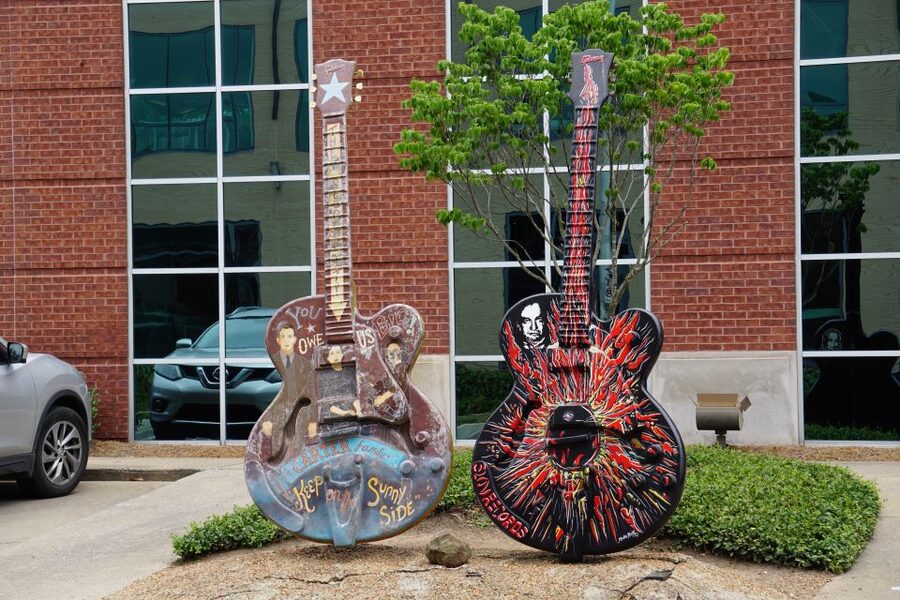 Nashville: Street Art & Instagram Golf Cart Tour - Street Art Looks Better at Cart Speed