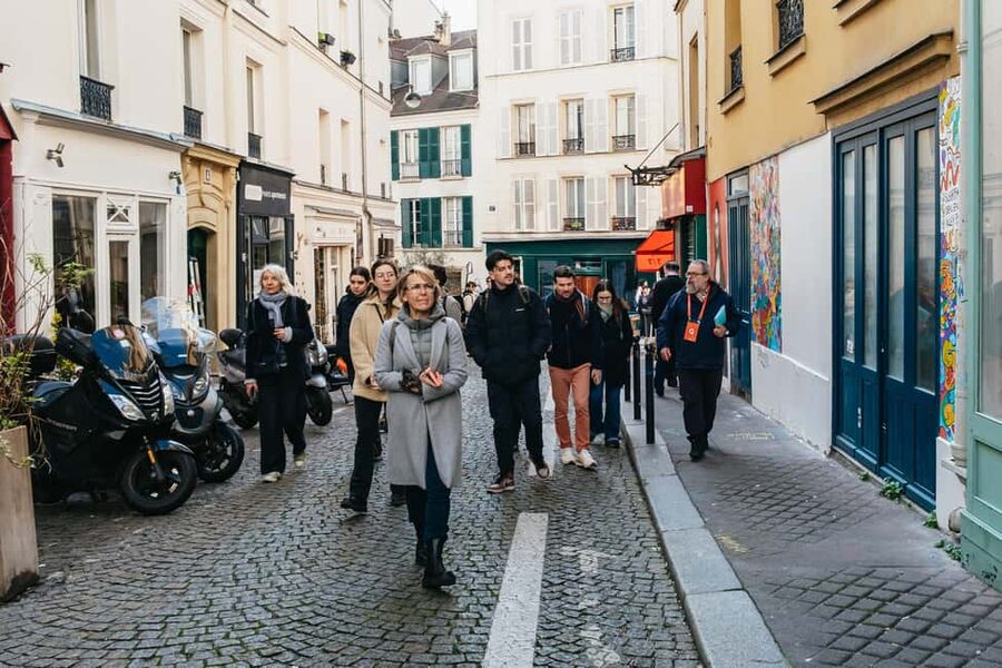 Paris: Street Art Walking Tour with a Street Artist Guide - The Former Street Artist Guide: Why the Pacing Feels Right
