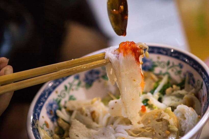 Phnom Penh | Food & Street Art Half Day Tour by Tuk Tuk - Independence Monument snack tasting and the end surprise