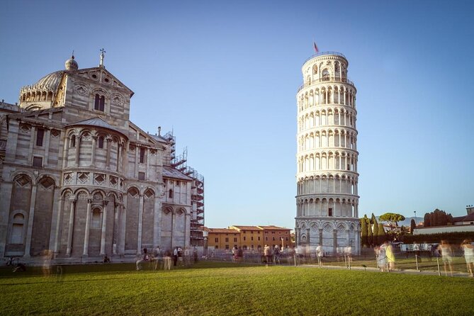 Pisa Street Art Self-Guided Bike Tour - Quick hits before you pedal