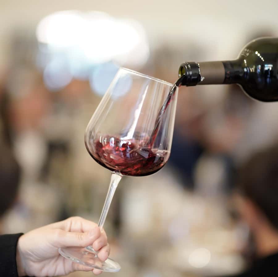 Premium Argentinian Wine and Malbec Tasting & Urban Art Tour - Should You Book This Tour?