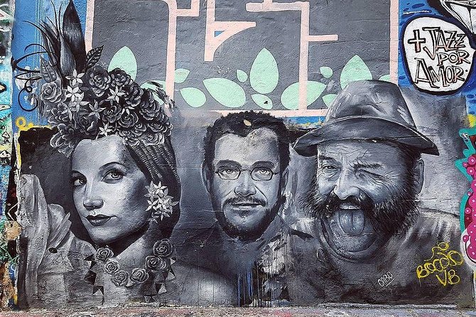 Rio Street Art Tour - Graffiti, Transit, and City Symbols: what makes this Rio route work