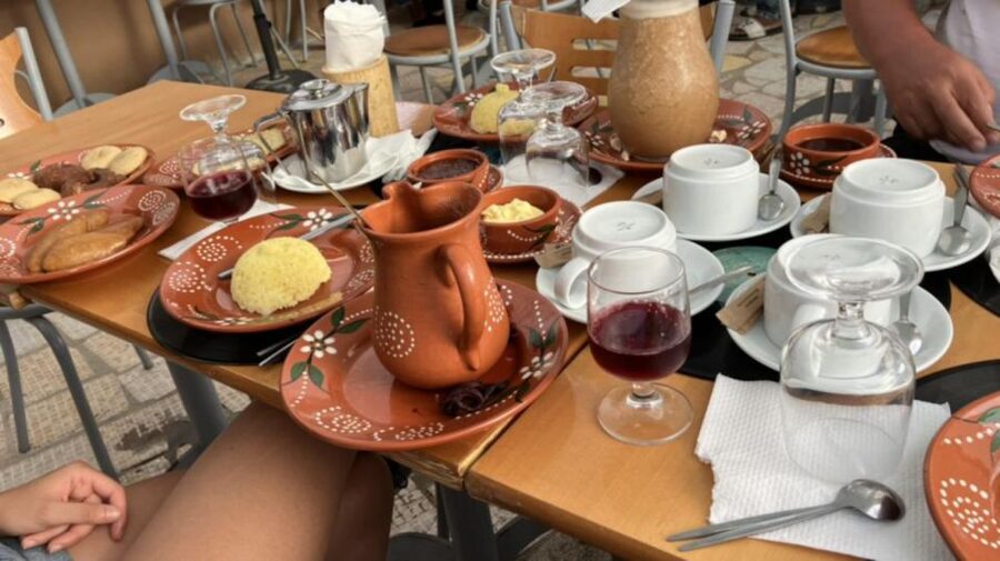 Sal island: Santa Maria city tour, street art and tapas - Pacing, walking, and what to bring for an easy day