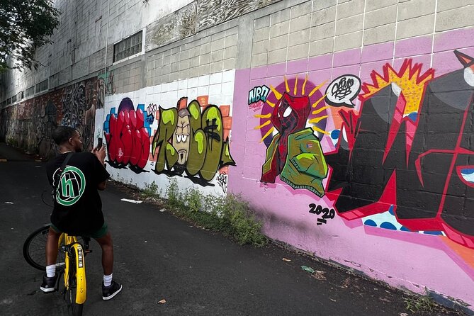 San Juan Urban Art Bike Tour 2 Hour and 4 Hour Options - Stop 3: Santurce Neighborhoods Like Machuchal, Condado, Alto Del Cabro, Gandul, and Miramar