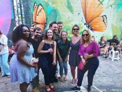 São Paulo: Bar and Street Art Crawl with Local Guide - Pinheiros Meetup: How the Tour Sets the Tone