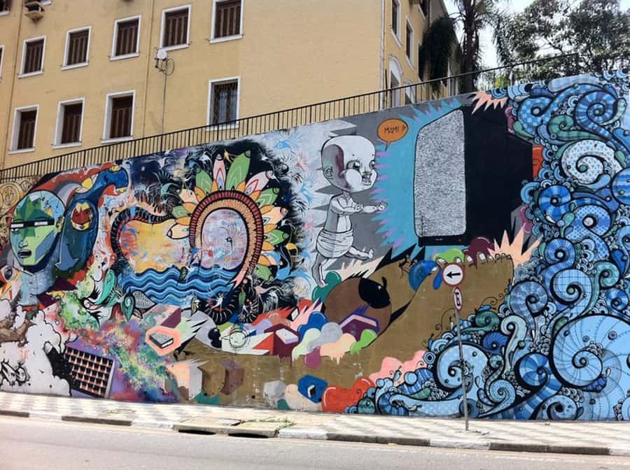 São Paulo Street Art Tour - São Paulo’s graffiti culture: why the walls feel respected