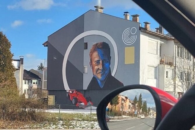 SARAJEVO STREET ART TOUR (art, history & mystery) - sARTajevo! - Stop 3: The Academy of Fine Arts and sticker art as a street tool
