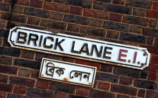 Shoreditch Street Art Private Photography Tour including Brick Lane - Key points to know before you go
