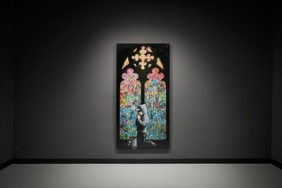 Small-Group Moco Museum Barcelona: Banksy & Modern Art Tour - Small group, real attention: how max 12 changes the feel