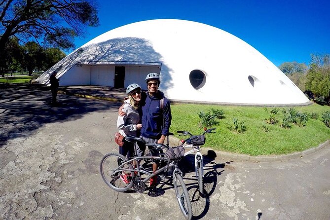 Street Art and Park Bike Tour - Art stops near the modern cultural belt
