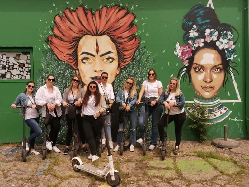 Street Art E Scooter tour - Where you meet and what to do right away