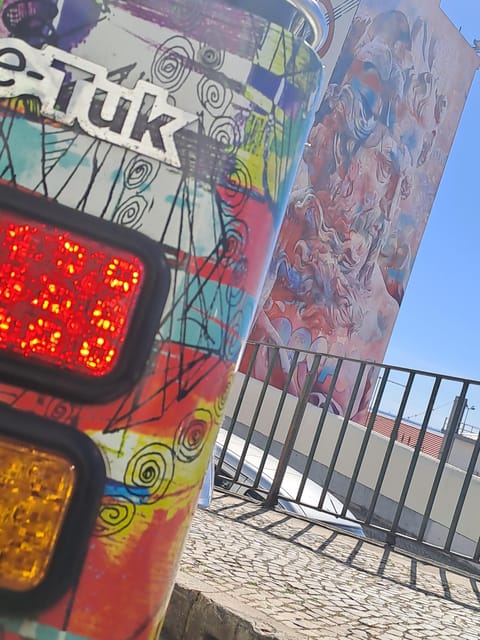 Street Art Lisbon: Tuk Tuk Tour - Key things I’d pay attention to