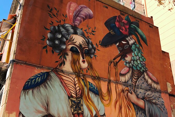 Street Art, Sculptures & Crime Stories Walking Tour – Barcelona - The vibe: art, history, and crime-adjacent storytelling