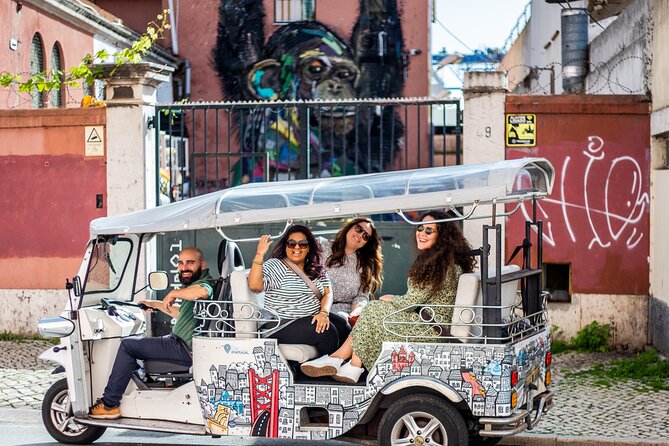 Street Art - Tuk Tuk Tour - Why this tuk-tuk street art tour works in Lisbon