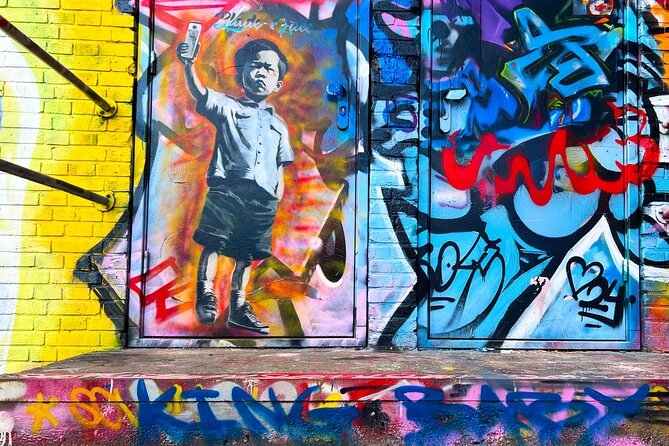 Street Art Walking Tour, private local Dutch guide - Price and what $118.66 buys you in Amsterdam