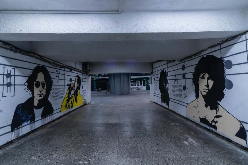 Tbilisi: Street Art and Graffiti Guided Walking Tour - Street art in Tbilisi tells you how the city thinks