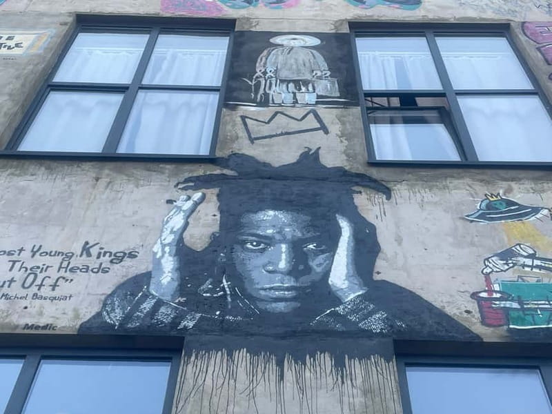 Tbilisi: Street Art and Graffiti Guided Walking Tour - How transport and hotel pickup make the tour easy on your schedule