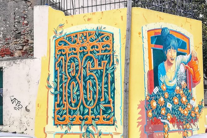 Tuk Tuk Lisbon: Exploring Urban Art - Lisbon Urban Art, But With Smart Route Planning