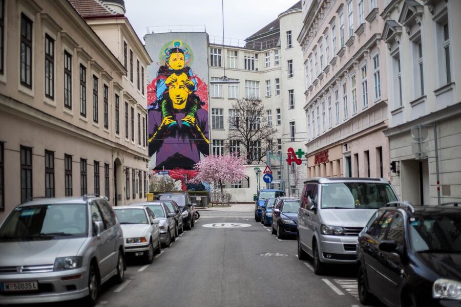 Vienna Urban Art Tour: Explore a different side of Vienna! - Who Should Book This Tour (and Who Might Not)