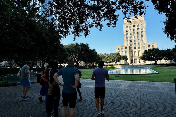 Walking Tour of Houston: History, Architecture, Street Art - Stop 1: Market Square’s oldest buildings and the Houston is inspired mural
