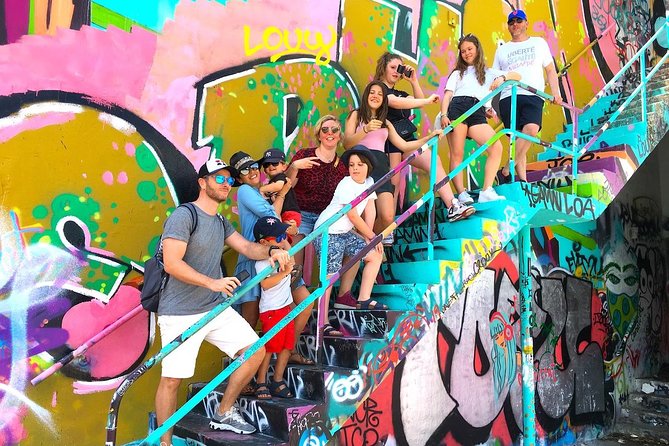 Wynwood French Guided Tour - Street Art - Learning to differentiate street art forms on the spot